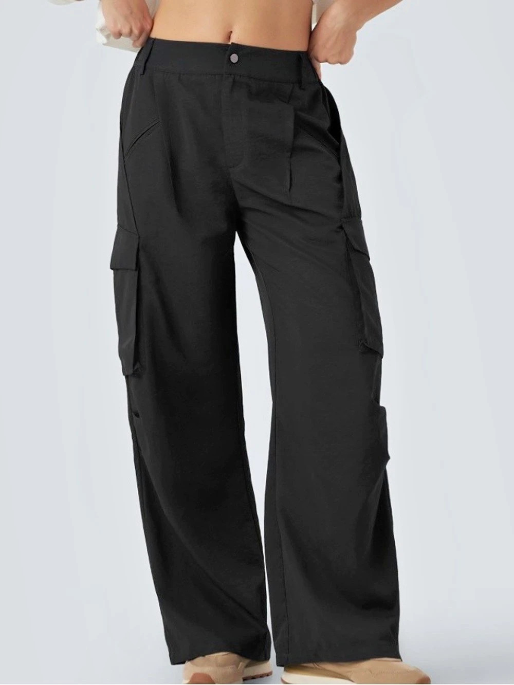 Halara Cargo  Trouser Black size medium
